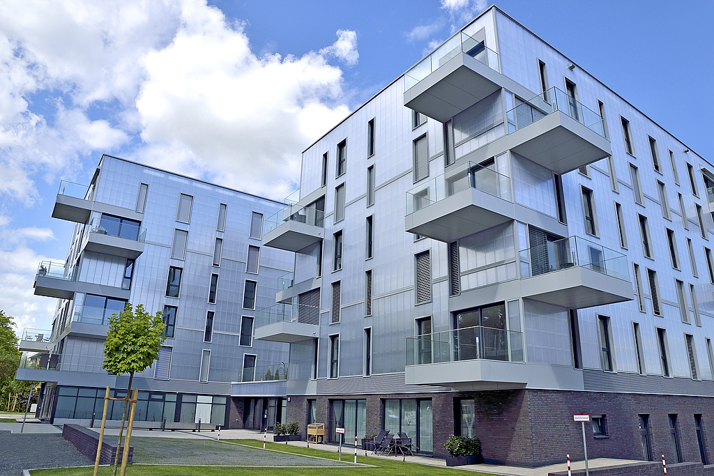 Klaus Multiparking - Referenzobjekt Wolfsburg, Nelkenweg 11 Außenansicht der Wohnzwillingshäuser